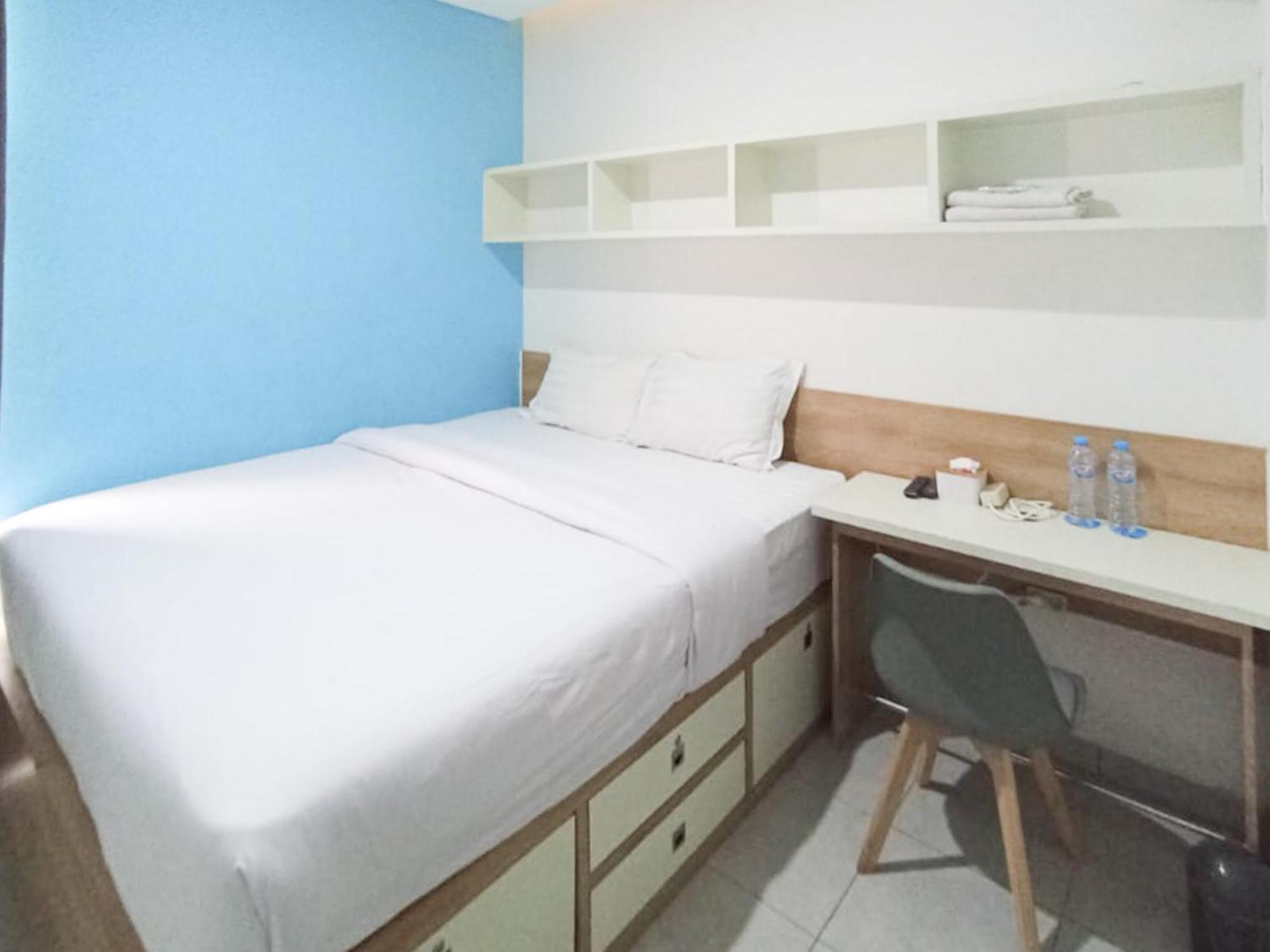 Отель Ofo Kost Premium Kampung Inggris Pare Syariah Mitra Reddoorz Экстерьер фото